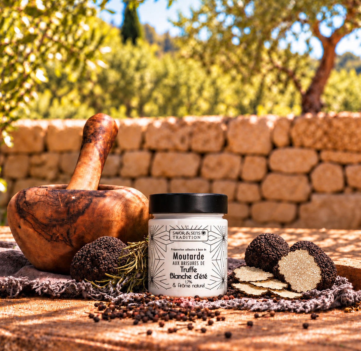 Moutarde aux brisures de truffe blanche